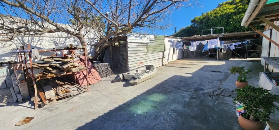 Commercial Property for Sale in Heathfield Western Cape